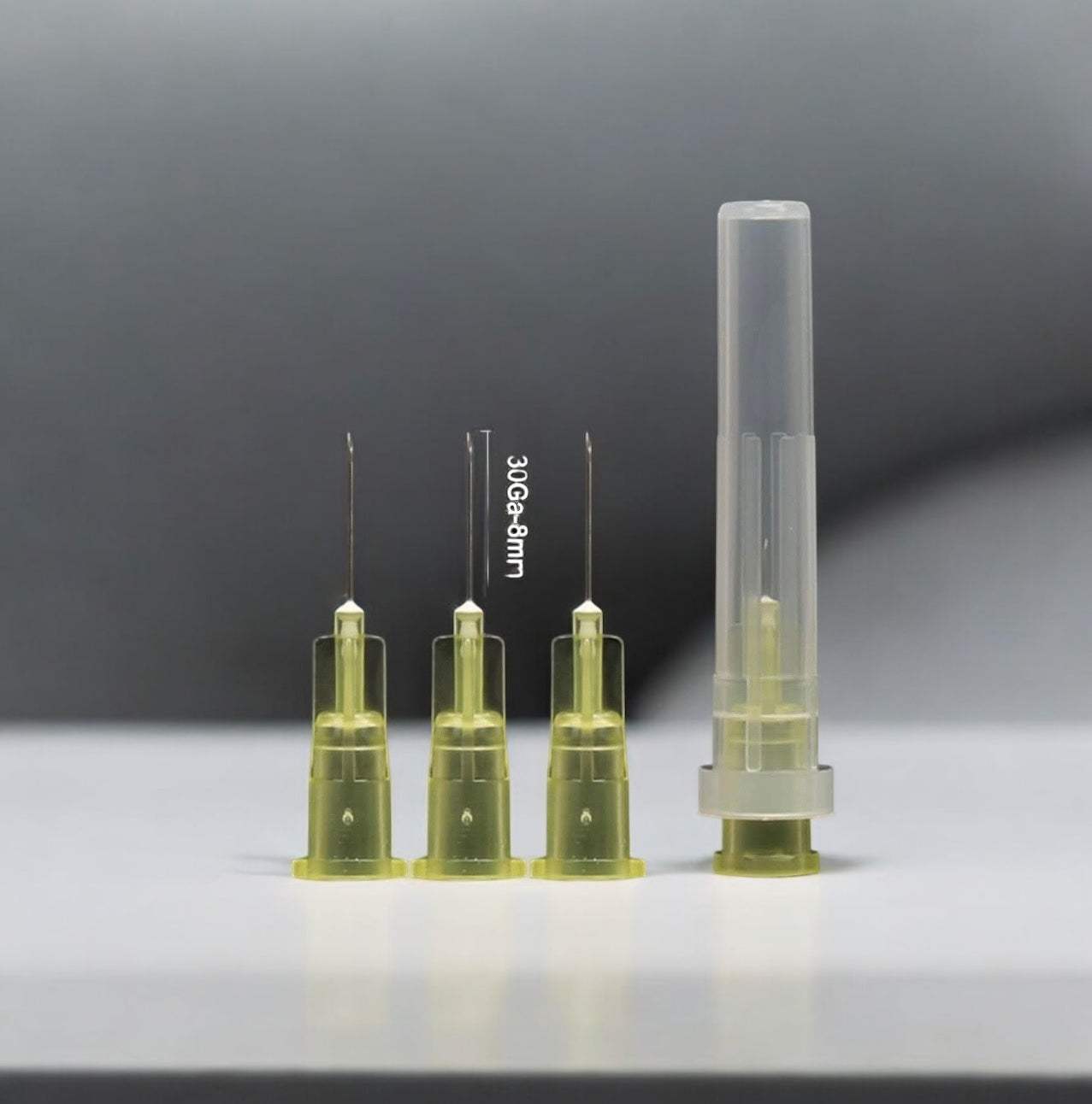 8mm 30 Gauge needles with plastic hubs and protective caps for precision application